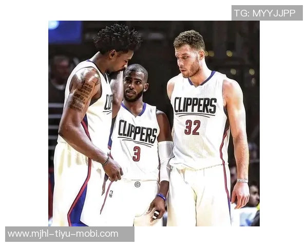 保罗出战场次和分钟数现役第二仅次于詹姆斯的传奇之路